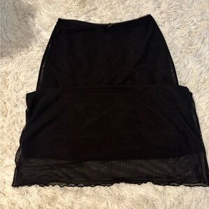 Black long mesh skirt w/ lace trim